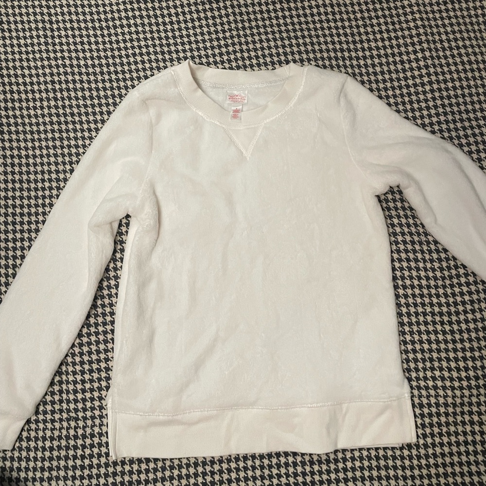 Soft white sweatshirt. Tags removed but never worn